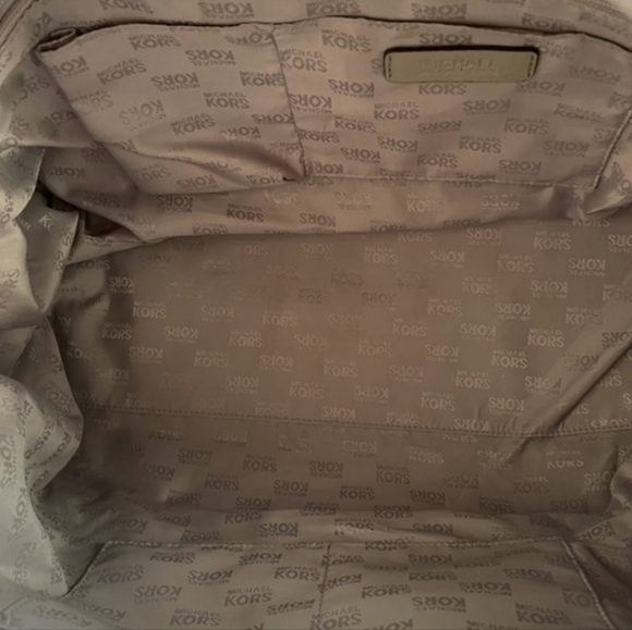 Authentic Michael Kors Genuine Leather Hamilton Weekender Bag TSA Travel Tote - Picture 7 of 15